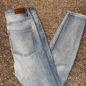 Express Light Wash Skinny Jeans